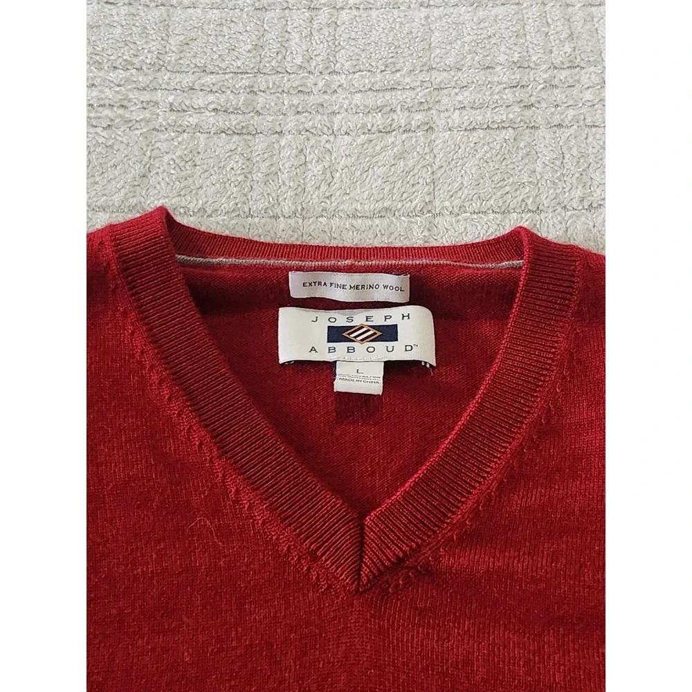 Joseph Abboud 100% Extra Fine Wool V Neck Sweater Size L‎ Brick Red